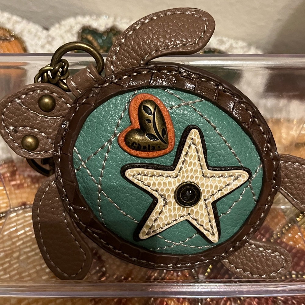Chala Colorful Turtle Key Fob & Coin Purse. NWOT
